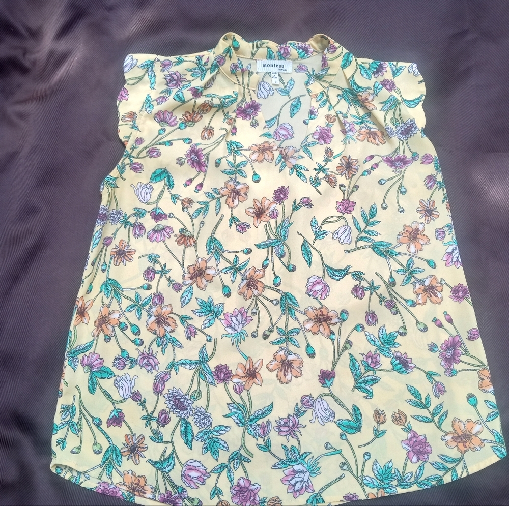 Monteau Feminine Yellow Floral Short Sleeve Blouse Top Size Small